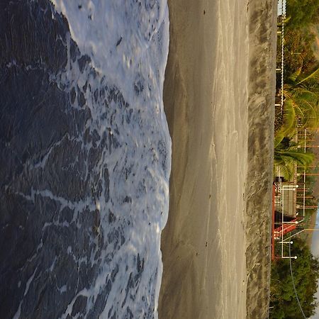 Botolan Rama International Beach Resort מראה חיצוני תמונה