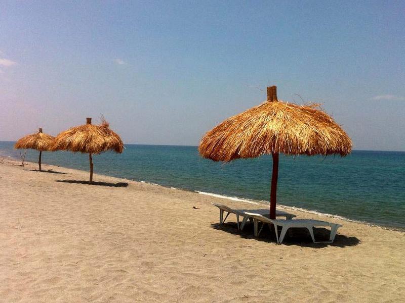 Botolan Rama International Beach Resort מראה חיצוני תמונה