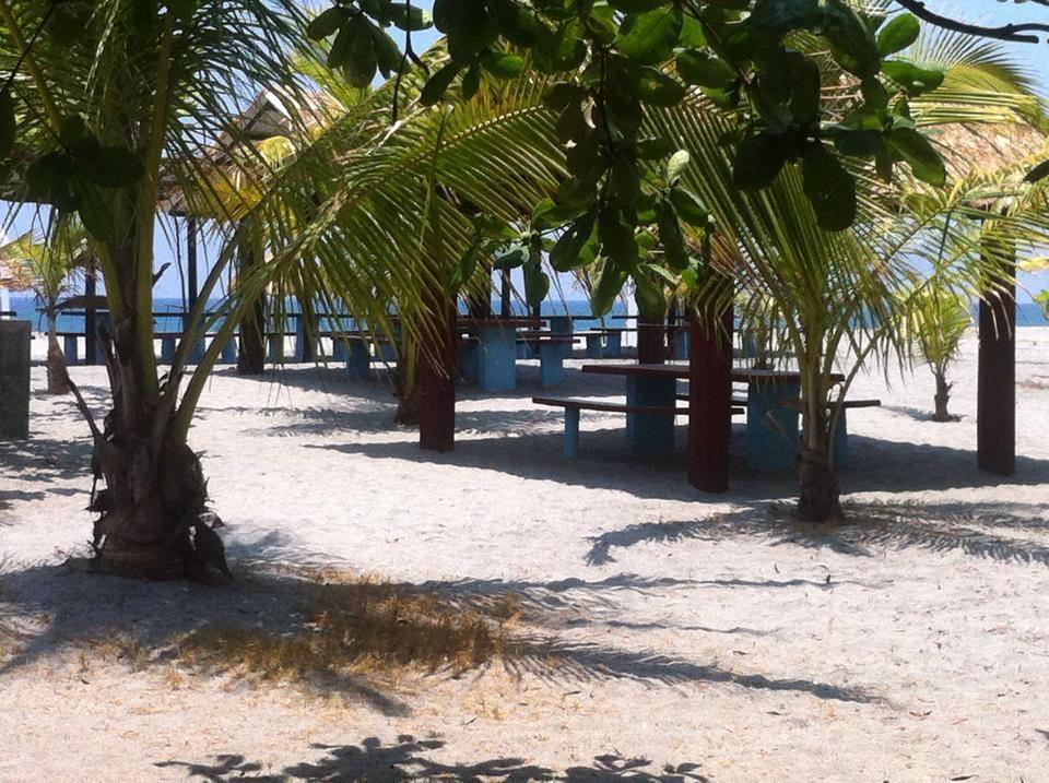 Botolan Rama International Beach Resort מראה חיצוני תמונה