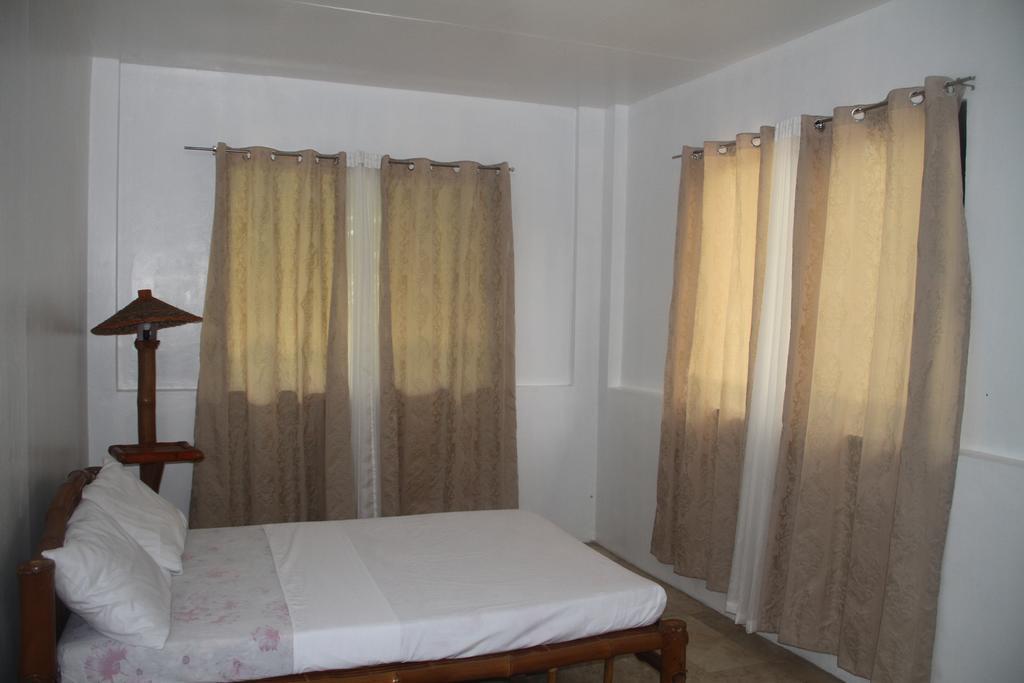 Botolan Rama International Beach Resort חדר תמונה