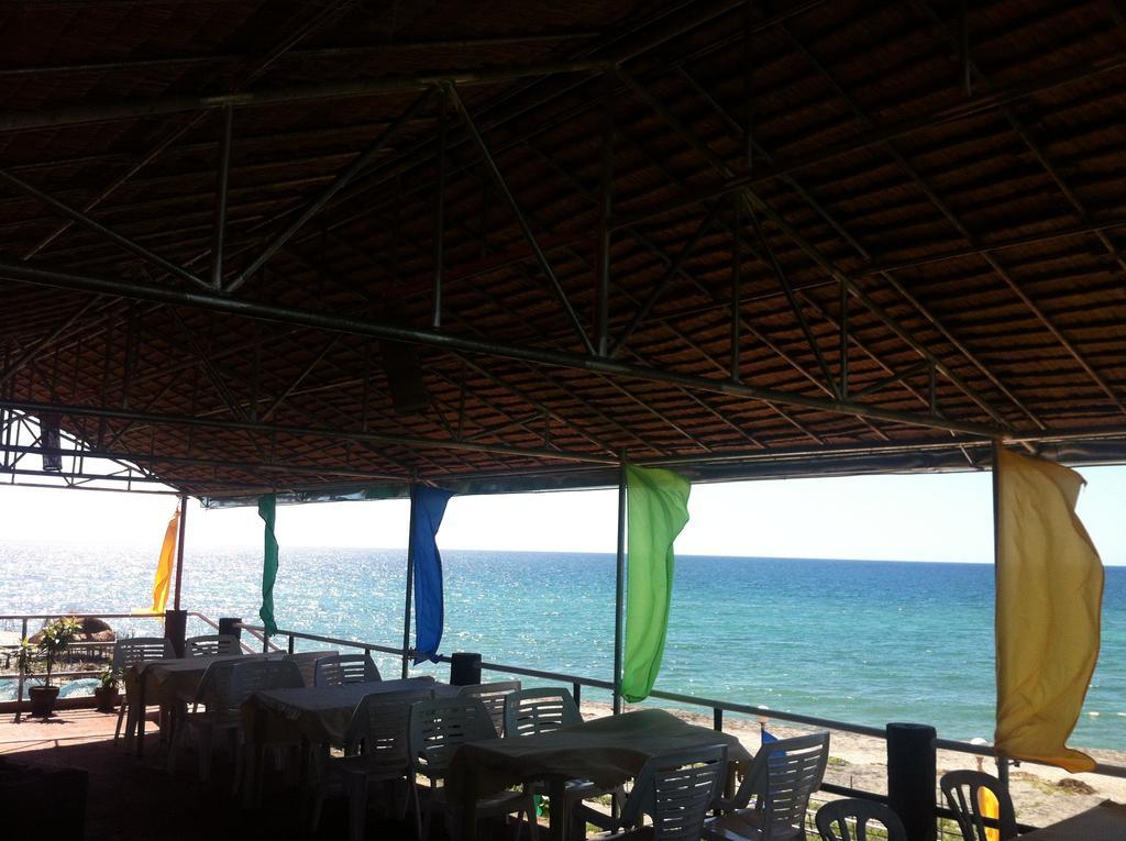 Botolan Rama International Beach Resort מראה חיצוני תמונה