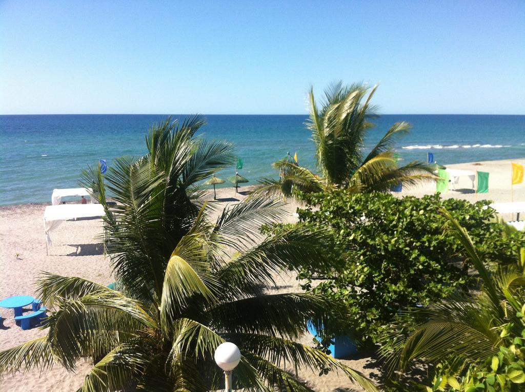 Botolan Rama International Beach Resort מראה חיצוני תמונה