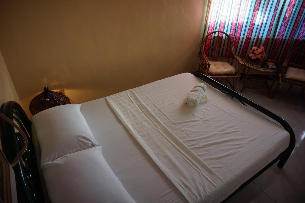 Botolan Rama International Beach Resort חדר תמונה